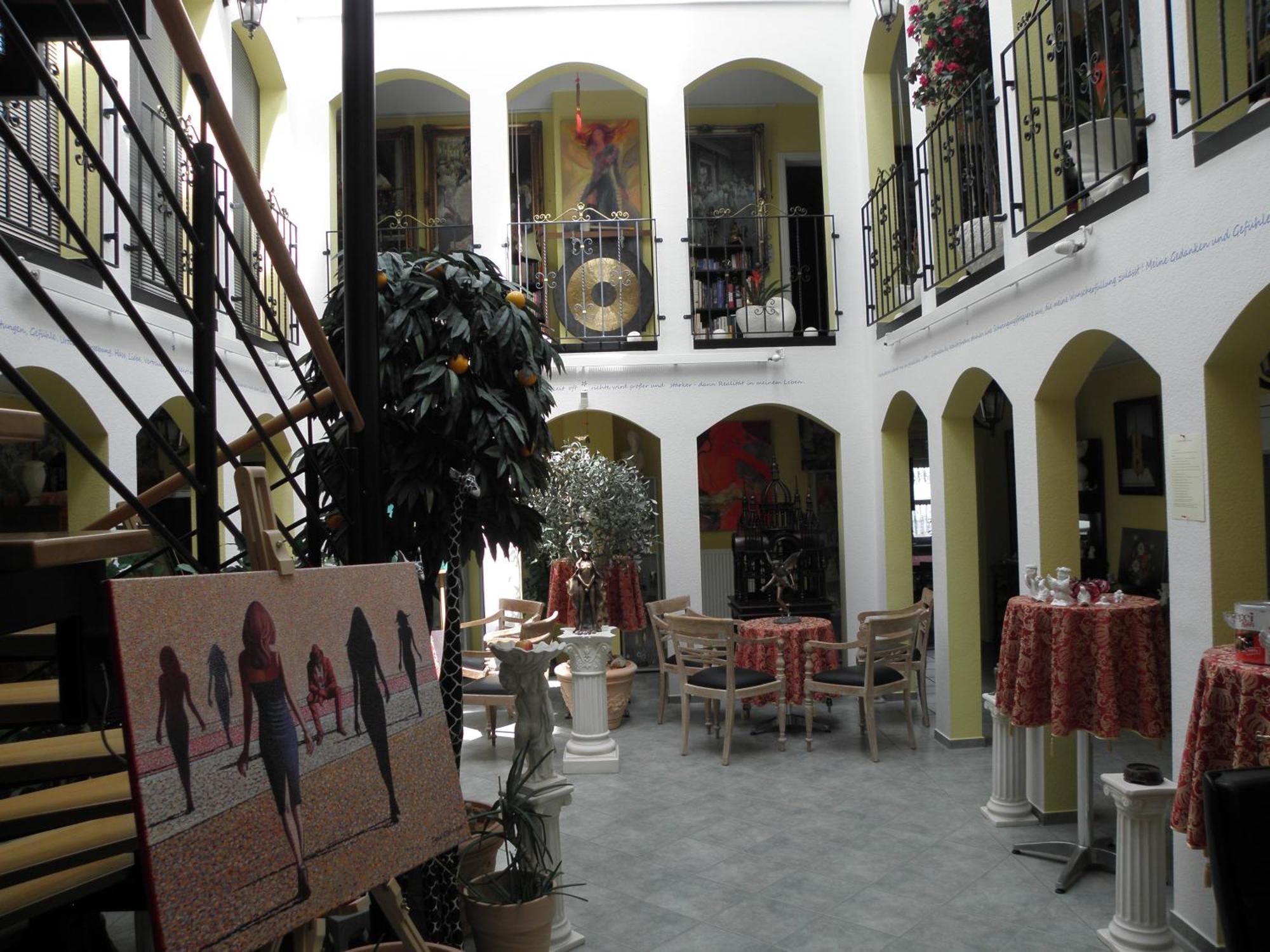 Felixanum Hotel & Galerie Isernhagen Exterior foto